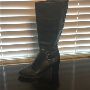 Life Stride Black Boots with silver Hardware